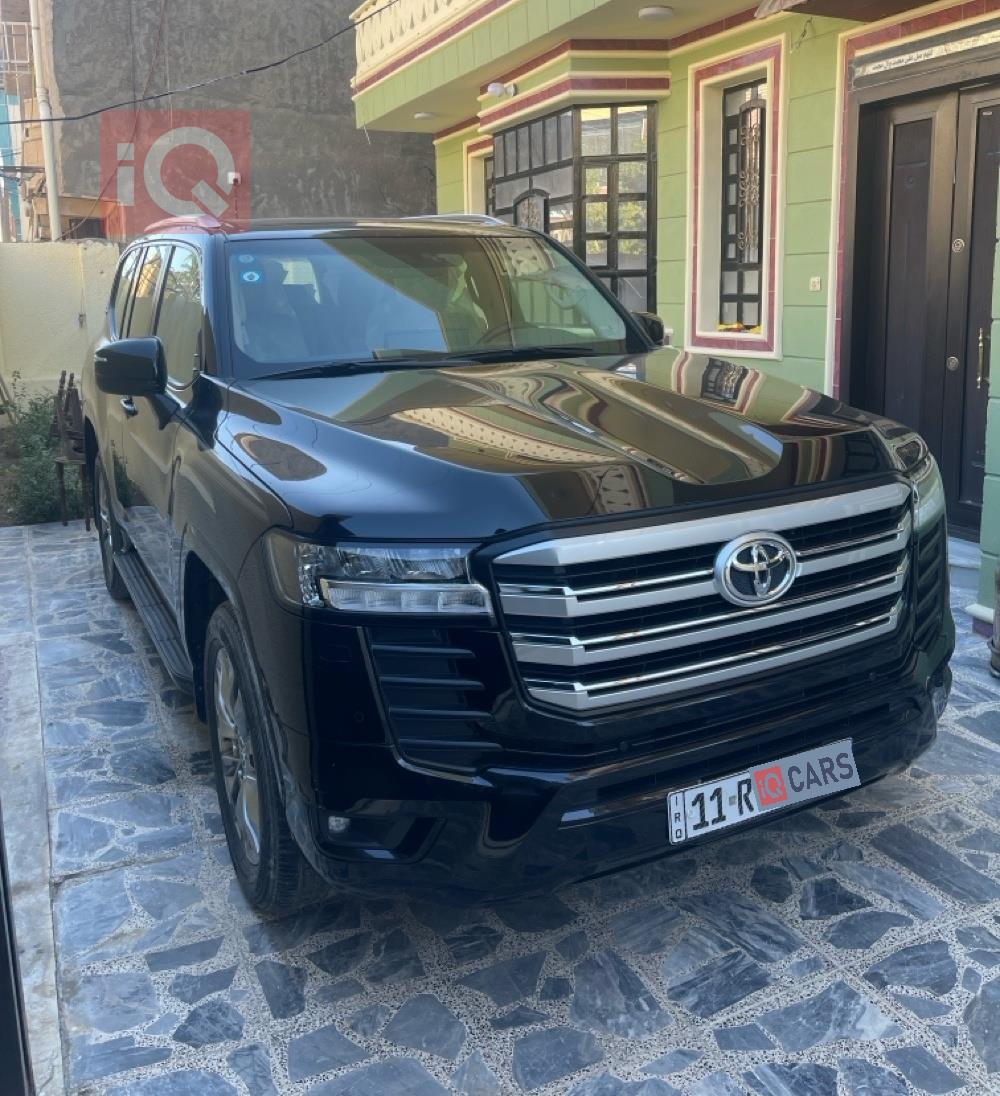 تويوتا لاندكروزر